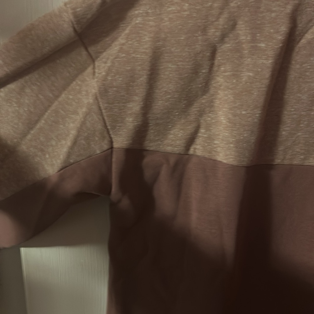 Olivia Colorblock Sweatshirt - Picture 9 of 10